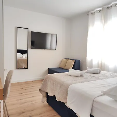 Lägenhet D-apartmentst *