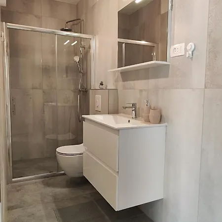 公寓 D-apartmentst