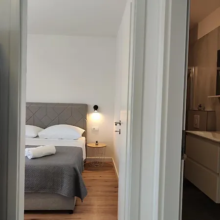 D-apartmentst Lägenhet *