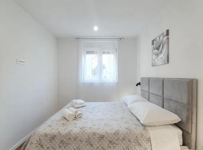 Apartment D-apartmentst